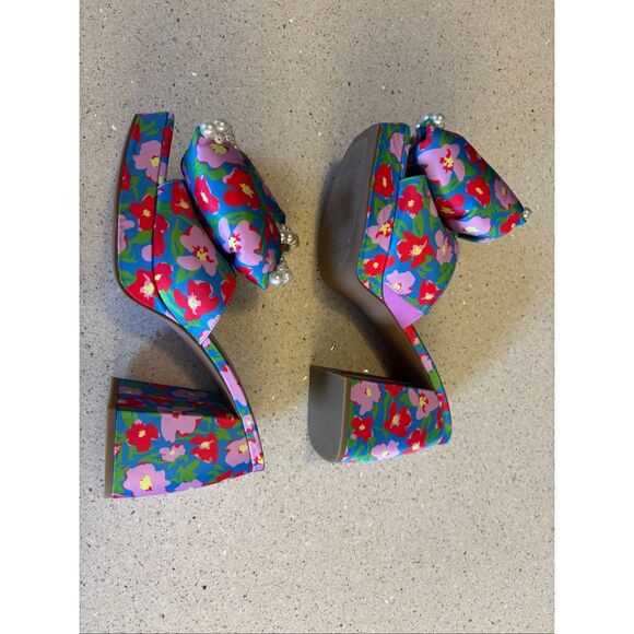 Betsy Johnson Mule heels - Picture 6 of 10